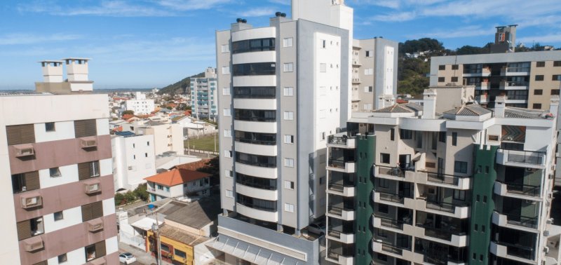 Apartamento Alto Padro - Venda - Mar Grosso - Laguna - SC